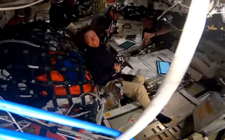 NASA’s Artemis II Crew Sets Human Spaceflight Distance Record