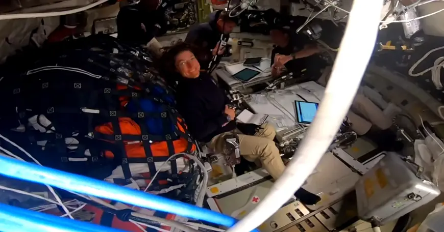 NASA’s Artemis II Crew Sets Human Spaceflight Distance Record