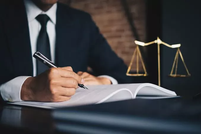 Corporate Legal Advisory: Building a Strong Legal Foundation for Your Business