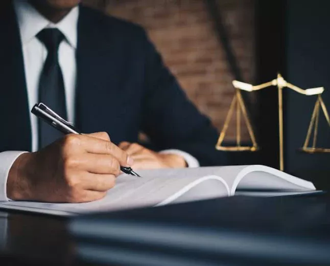 Corporate Legal Advisory: Building a Strong Legal Foundation for Your Business